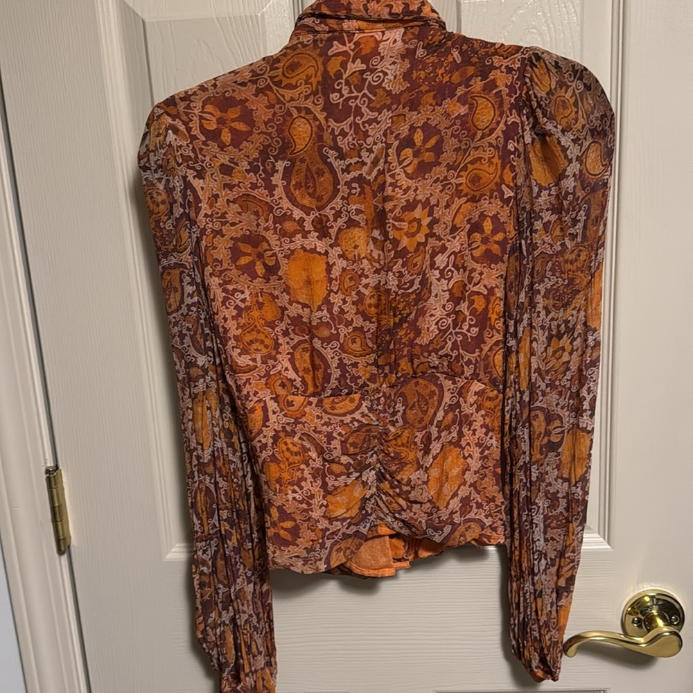 Button Down - image 3